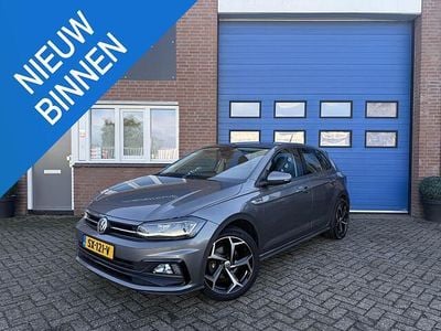 Grijs (metallic) Occasion 2018 VW Polo Highline Hatchback | € 10.950 (Goede deal)