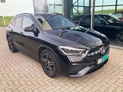 Zwart Gebruikt 2020 Mercedes 200 AMG Stationwagen | € 32.950