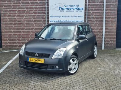 tweedehands Suzuki Swift 1.3 Base Black edition