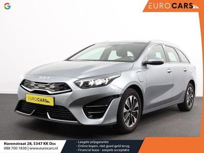Grijs Gebruikt 2022 Kia Ceed Hatchback | € 21.290 (Super prijs)