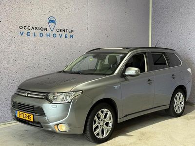 Grijs Gebruikt 2014 Mitsubishi Outlander P-HEV Instyle SUV | € 10.620 (Goede deal)