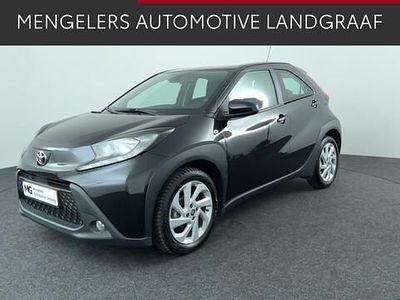 Zwart Gebruikt 2022 Toyota Aygo X Play SUV | € 17.240 (Goede deal)