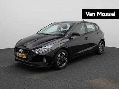 Zwart Occasion 2022 Hyundai i20 Comfort Hatchback | € 15.945 (Eerlijke prijs)