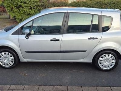 Occasion Renault Modus Expression 79 PK (58 kW) 2010 Grijs (metallic) MPV