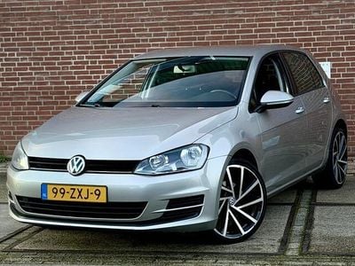 Grijs Occasion 2013 VW Golf VII Trendline Hatchback | € 6.950 (Eerlijke prijs)