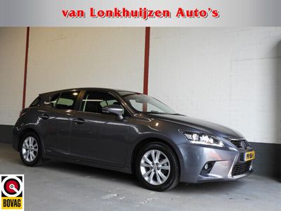 Lexus CT200h