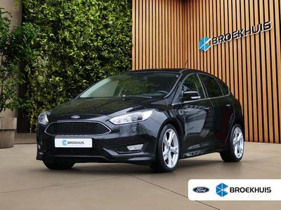 Zwart Gebruikt 2015 Ford Focus Sport Hatchback | € 12.900 (Eerlijke prijs)
