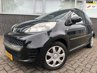 Occasion Peugeot 107 68 PK (50 kW) 2011 Zwart Hatchback