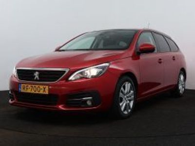 tweedehands Peugeot 308 SW 1.2 PureTech 110pk Blue Lease Executive