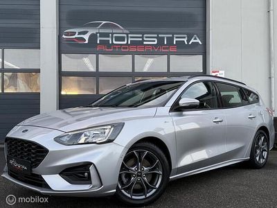 Grijs Occasion 2020 Ford Focus ST-Line Stationwagen | € 13.945 (Eerlijke prijs)