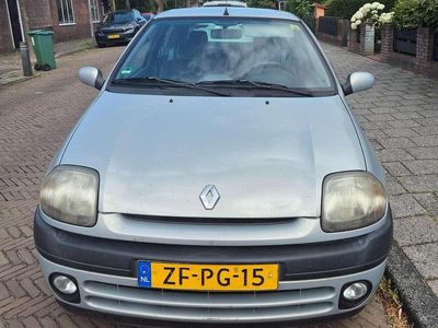 Renault Clio II