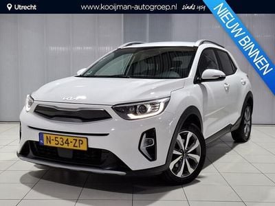 Wit Occasion 2022 Kia Stonic SUV | € 16.950 (Eerlijke prijs)