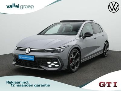 Grijs Occasion 2025 VW Golf VIII GTI Hatchback | € 50.900 (Duur)
