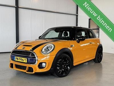 Oranje Occasion 2016 Mini John Cooper Works Hatchback | € 16.950 (Super prijs)
