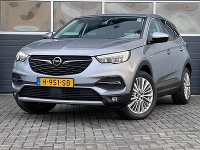 Grijs Occasion 2020 Opel Grandland X Innovation SUV | € 12.450 (Goede deal)