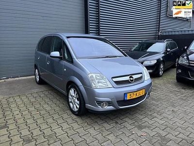 Grijs (metallic) Gebruikt 2009 Opel Meriva Cosmo MPV | € 2.495 (Eerlijke prijs)
