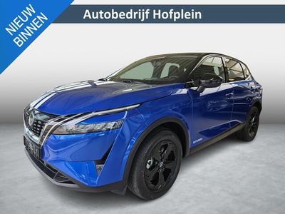 tweedehands Nissan Qashqai 1.3 MHEV Xtronic Black Edition 160PK e Power| Automaat | Navigatie | Airco-Ecc | Cruise | LM-Velgen | PDC 360 Camera Metallic lak ( Vestiging - Vianen Tel: 0347-371248 )