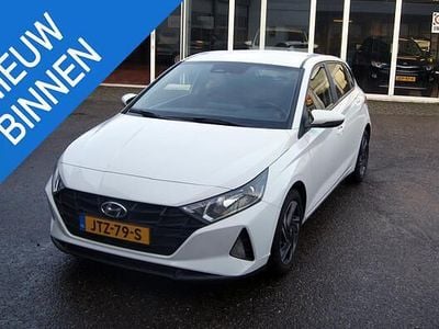 Wit Occasion 2022 Hyundai i20 Comfort Hatchback | € 14.950 (Eerlijke prijs)