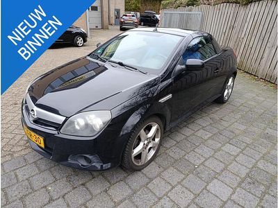 Wit Occasion 2005 Opel Tigra Enjoy Cabriolet | € 1.250 (Goede deal)