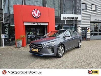 Grijs (metallic) Occasion 2018 Hyundai Ioniq Comfort Hatchback | € 15.945 (Eerlijke prijs)