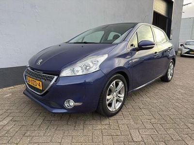 Blauw Gebruikt 2012 Peugeot 208 Allure Hatchback | € 5.250 (Eerlijke prijs)