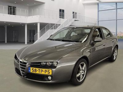 Occasion Alfa Romeo 159 Business 140 PK (102 kW) 2007 Grijs Sedan