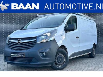 Wit Occasion 2017 Opel Vivaro Sport MPV | € 11.900 (Duur)