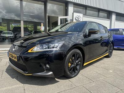 Lexus CT200h