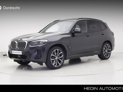 Grijs Occasion 2023 BMW X3 M Sport SUV | € 57.895 (Duur)