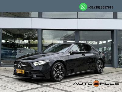 Zwart Gebruikt 2022 Mercedes A180 Business Sedan | € 22.850 (Goede deal)