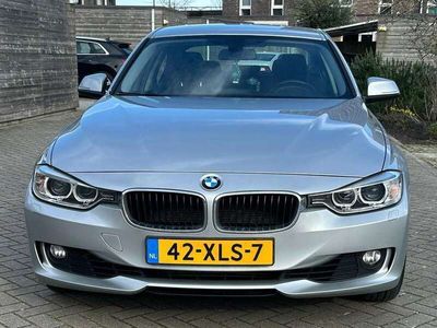 tweedehands BMW 320 320 i High Executive