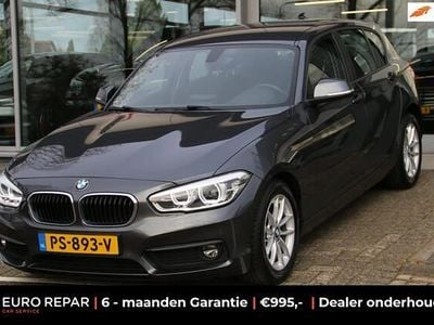 Grijs Gebruikt 2017 BMW 118 Executive Hatchback | € 14.795 (Eerlijke prijs)