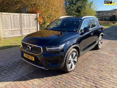 Zwart Gebruikt 2020 Volvo XC40 Inscription SUV | € 24.900 (Eerlijke prijs)