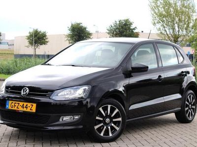 Zwart Occasion 2012 VW Polo Highline Hatchback | € 7.450 (Iets duurder)