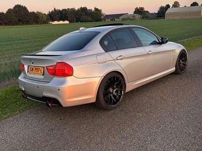 BMW 335