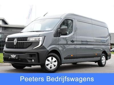 Grijs Occasion 2024 Renault Master Van | € 37.995 (Eerlijke prijs)