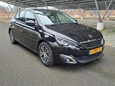 Occasion Peugeot 308 125 PK (91 kW) 2014 Zwart Hatchback