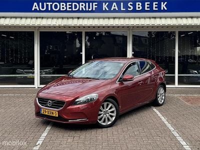 Occasion Volvo V40 Summum 114 PK (83 kW) 2012 Rood Hatchback