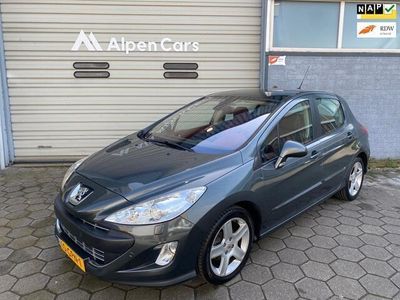 tweedehands Peugeot 308 1.6 THP XT lederen / PANO / Achtreuit camera / Stoel verwarming / Xenon / PDC