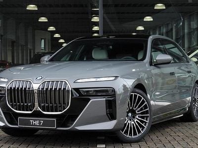 BMW 750e