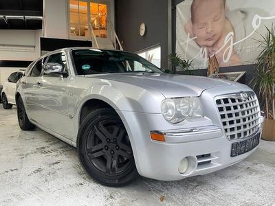 tweedehands Chrysler 300C Touring 2.7 V6. Revisie motor, youngtimer.