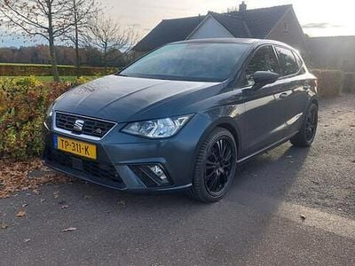 Grijs Gebruikt 2018 Seat Ibiza Business Hatchback | € 7.950 (Goede deal)