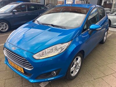 tweedehands Ford Fiesta 1.0 EcoBoost Titanium | Nieuwe Distributie! | PDC | Clima | Cruise | Voorruit Verwarming | Dealer Onderhouden |