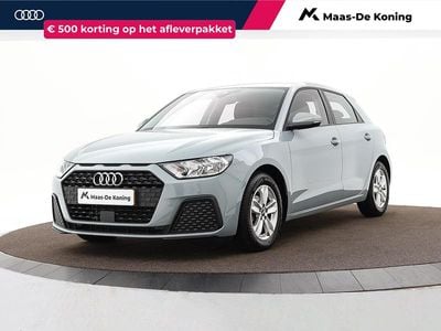 Grijs Gebruikt 2023 Audi A1 Sportback Proline Hatchback | € 21.440 (Eerlijke prijs)