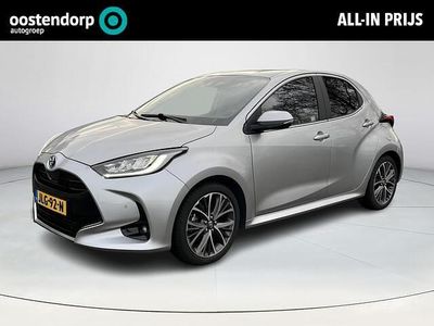 Grijs Occasion 2023 Toyota Yaris Executive Hatchback | € 23.975 (Eerlijke prijs)