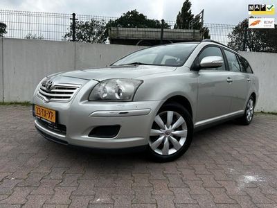 tweedehands Toyota Avensis Wagon 2.0 D-4D-F Terra/AIRCO/BTW AUTO/ YOUNG TIMER/NIEUWE APK BIJ AFLEVERING/