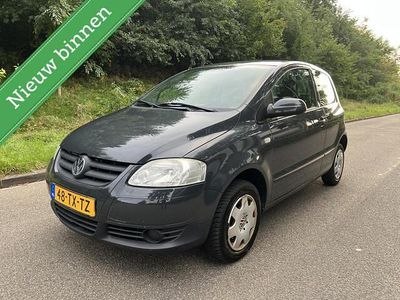 Occasion VW Fox Trendline 54 PK (39 kW) 2007 Grijs Hatchback