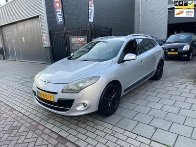 Occasion Renault Mégane GrandTour Dynamique 110 PK (80 kW) 2010 Grijs Stationwagen