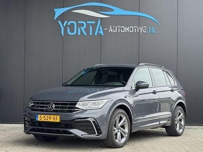 Grijs Gebruikt 2021 VW Tiguan R-line SUV | € 29.950 (Eerlijke prijs)