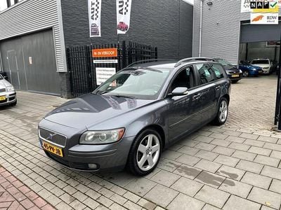 Grijs Gebruikt 2005 Volvo V50 Momentum Stationwagen | € 2.499 (Super prijs)
